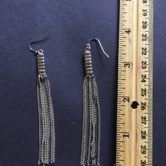 Two pairs of chain earrings - Picture 3 of 7